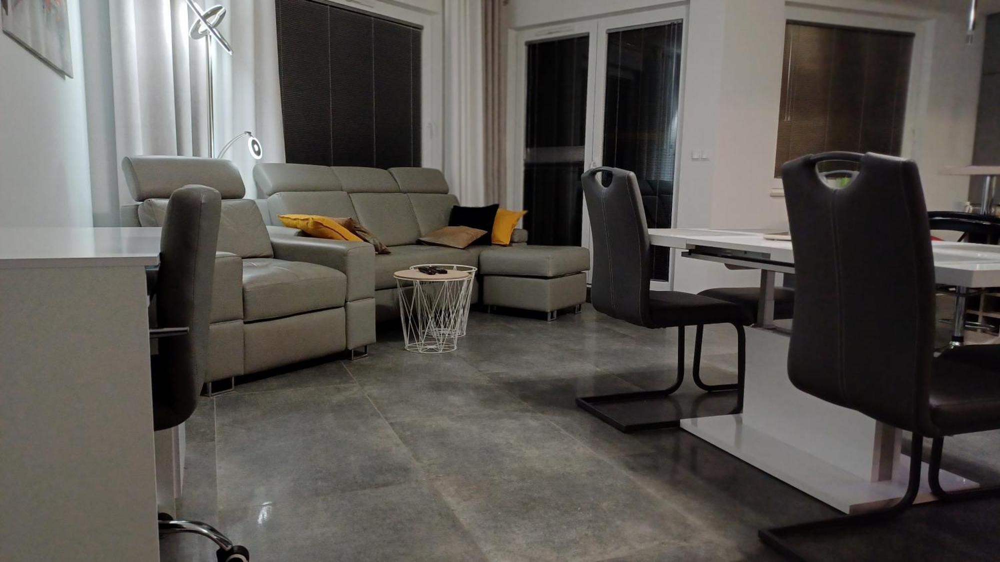 Apartament Delfin ปุกสค์ ภายนอก รูปภาพ
